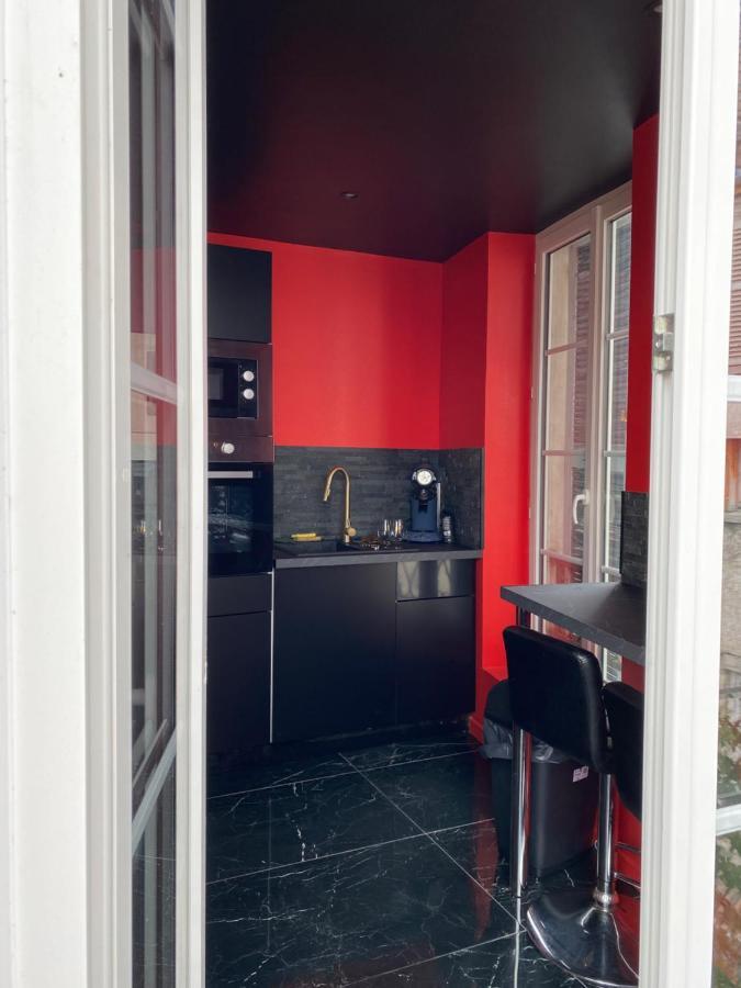 Ferienwohnung Le Souffle De L'Amour Melun Exterior foto